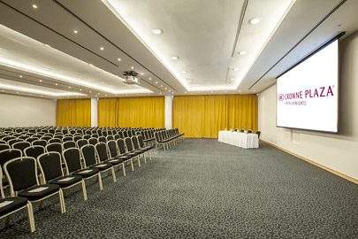 Как выбрать идеальный конференц-зал в отеле Санкт-Петербурга